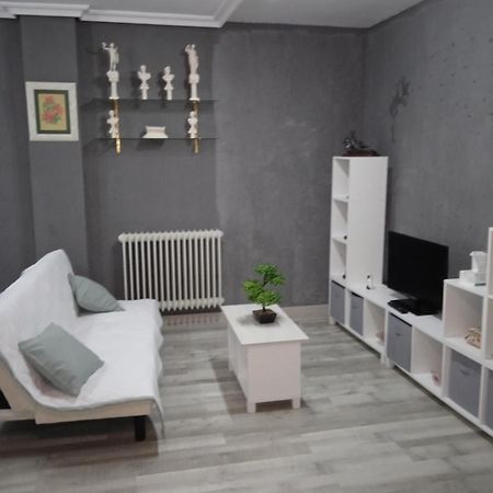 Alojamiento Roma ซิวดัด-โรดรีโก ภายนอก รูปภาพ